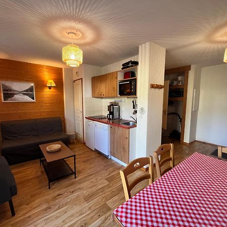 Charmant Appartement Confortable Pour 6 Personnes 40M2 Pied Pistes, Piscine, Wifi, Parking Chamrousse Dış mekan fotoğraf