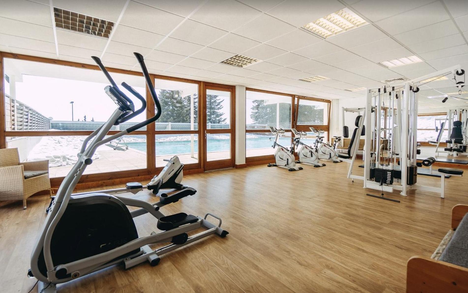 Charmant Appartement Confortable Pour 6 Personnes 40M2 Pied Pistes, Piscine, Wifi, Parking Chamrousse Dış mekan fotoğraf