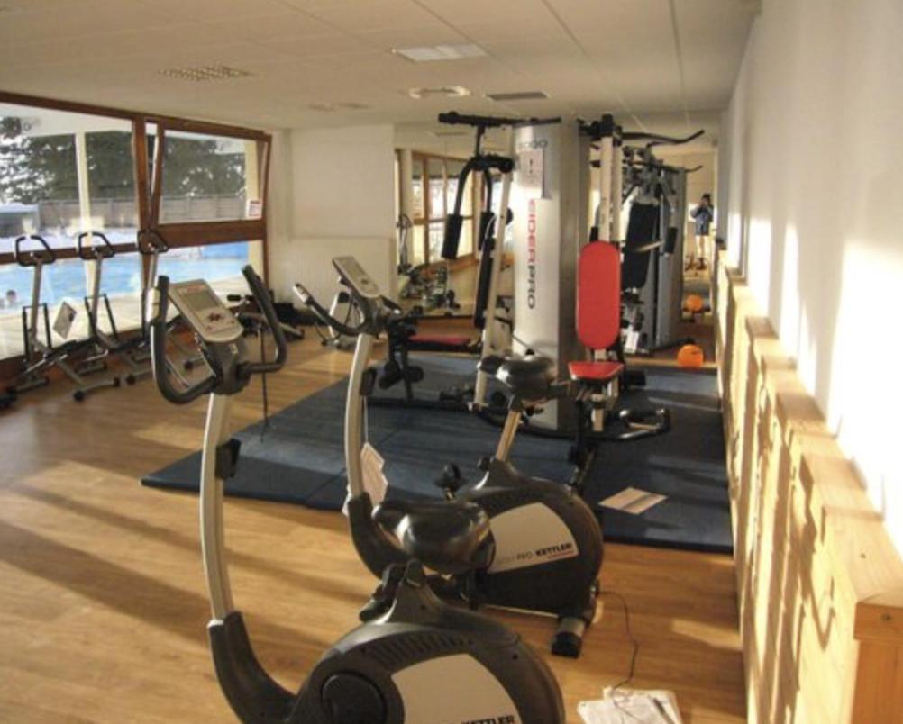 Charmant Appartement Confortable Pour 6 Personnes 40M2 Pied Pistes, Piscine, Wifi, Parking Chamrousse Dış mekan fotoğraf