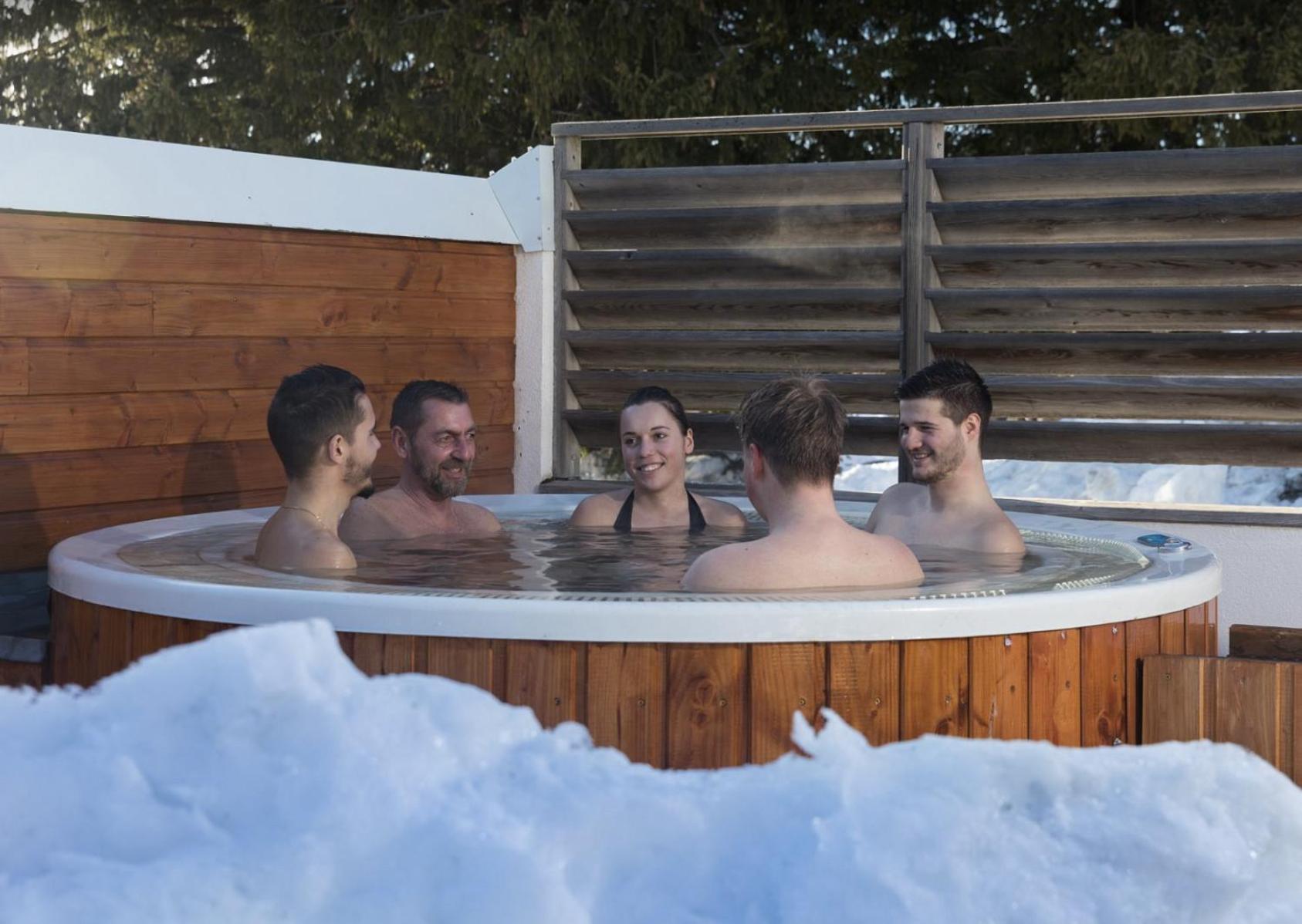 Charmant Appartement Confortable Pour 6 Personnes 40M2 Pied Pistes, Piscine, Wifi, Parking Chamrousse Dış mekan fotoğraf